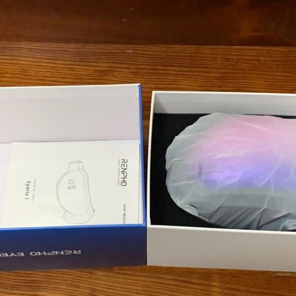 Renpho Eyeris 1 in Gradient Purple IOB (Fabulous Eye Massager) - Picture 4 of 4